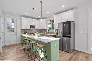 339 Gower St, Greenville, SC 29611 - Photo 8