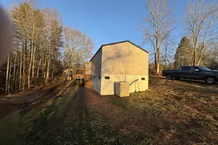 137 Ponderosa Rd, Pickens, SC 29671 - Photo 4