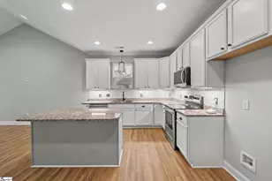 1104 Draycott Rd, Simpsonville, SC 29681 - Photo 14