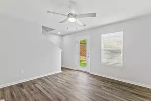 1270 Forestbrook Ln, Spartanburg, SC 29303 - Photo 4