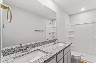 1270 Forestbrook Ln, Spartanburg, SC 29303 - Photo 12