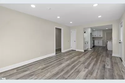 19 McLean Street, Greenville, SC 29611 - Photo 10