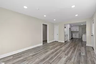 19 Mc Lean St, Greenville, SC 29611 - Photo 10