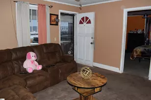 281 Old Converse Rd, Spartanburg, SC 29307 - Photo 4