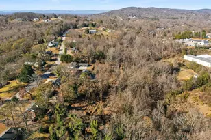 214 Piney Mountain Rd, Greenville, SC 29609 - Photo 18