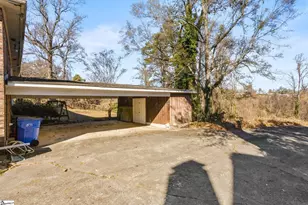 214 Piney Mountain Rd, Greenville, SC 29609 - Photo 14