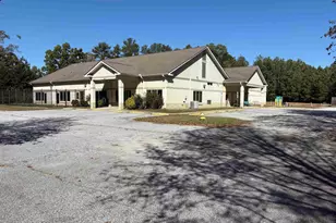 841 Dunklin Bridge Rd, Fountain Inn, SC 29644 - Photo 2
