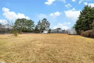 219 Campbell Lake Rd, Greer, SC 29651 - Photo 30