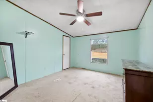 219 Campbell Lake Rd, Greer, SC 29651 - Photo 28