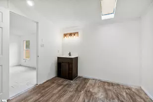 219 Campbell Lake Rd, Greer, SC 29651 - Photo 22