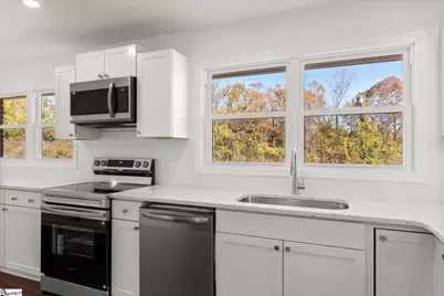 370 E Boundary Drive, Spartanburg, SC 29303 - Photo 6