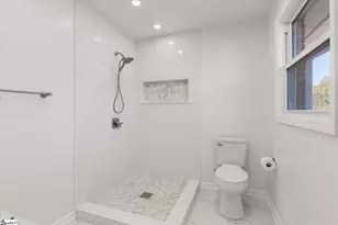 370 E Boundary Dr, Spartanburg, SC 29303 - Photo 32