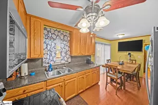 510 Visage Dr, Anderson, SC 29626 - Photo 6