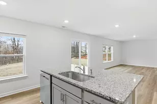 205 Pristine Dr, Greenwood, SC 29646 - Photo 14