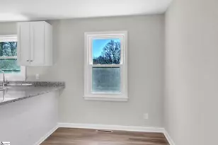 128 Dagnall Cir, Laurens, SC 29360 - Photo 8