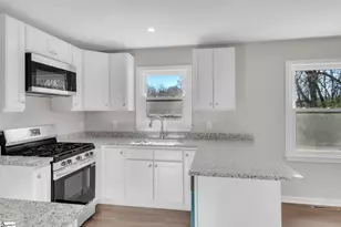 128 Dagnall Cir, Laurens, SC 29360 - Photo 4