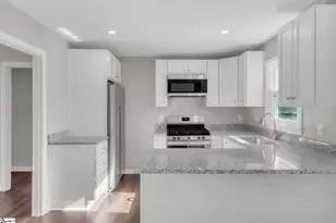 128 Dagnall Cir, Laurens, SC 29360 - Photo 6