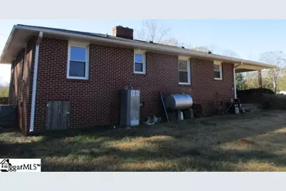 210 Cherokee Road, Belton, SC 29627 - Photo 4