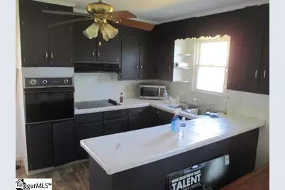 210 Cherokee Road, Belton, SC 29627 - Photo 6