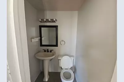 101 E Blue Ridge Drive, Greenville, SC 29609 - Photo 12