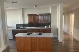 101 E Blue Ridge Dr, Greenville, SC 29609 - Photo 4