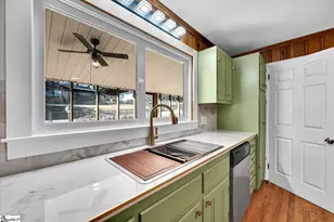 433 Pineview Dr, Pickens, SC 29671 - Photo 12