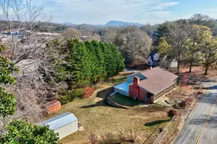 433 Pineview Dr, Pickens, SC 29671 - Photo 30