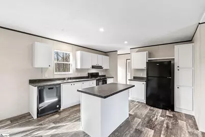 110 McClanahan Road, Liberty, SC 29657 - Photo 6