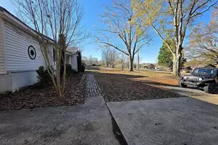 121 Chestnut Dr, Woodruff, SC 29388 - Photo 24