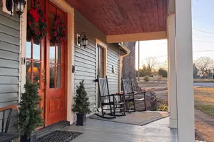 200 E Greenwood St, Landrum, SC 29356 - Photo 38