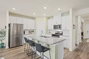 133 Hazelcroft Dr, Fountain Inn, SC 29644 - Photo 6