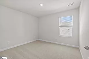 596 Cozy Blf Rd, Spartanburg, SC 29301 - Photo 18
