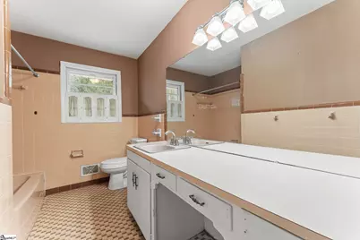 136 Holly Circle, Greer, SC 29651 - Photo 18