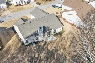 14 Brockmore Dr, Greenville, SC 29605 - Photo 36