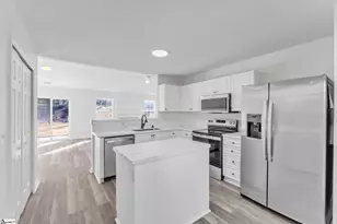 14 Brockmore Dr, Greenville, SC 29605 - Photo 12