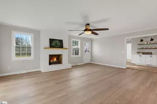 106 Lynn Dr, Taylors, SC 29687 - Photo 10