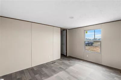 585 Happy Valley Road, Fountain Inn, SC 29644 - Photo 8