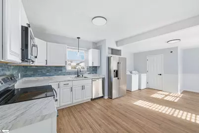 107 Marion Street, Cowpens, SC 29330 - Photo 6