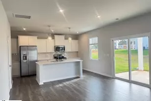 807 Maridian St, Simpsonville, SC 29680 - Photo 4