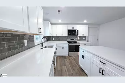 335 Blue Ridge Circle, Belton, SC 29627 - Photo 6