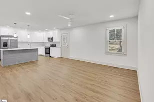 901 Standing Springs Rd, Greenville, SC 29605 - Photo 16