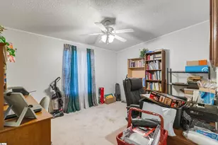 33 Paris View Dr, Taylors, SC 29687 - Photo 22