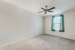 33 Paris View Dr, Taylors, SC 29687 - Photo 26