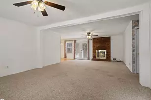 127 Walden Cir, Spartanburg, SC 29301 - Photo 4