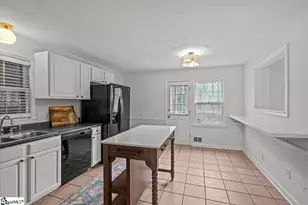 412 Ransdell Dr, Spartanburg, SC 29307 - Photo 10