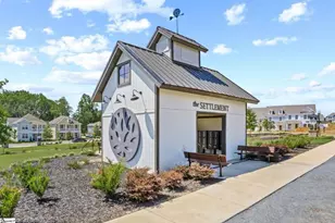 18 Red Bank Rd, Simpsonville, SC 29681 - Photo 8