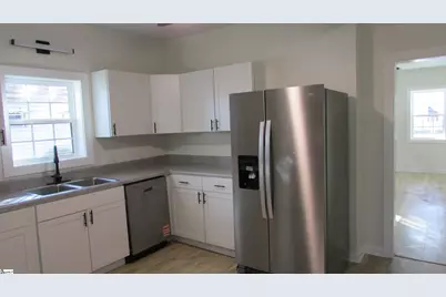 106 Florence Street, Clinton, SC 29325 - Photo 6