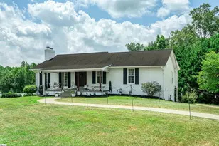 3611 Pennington Rd, Greer, SC 29651 - Photo 4