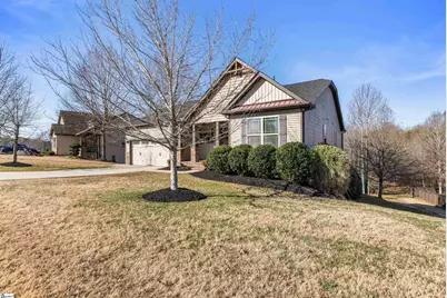 33 Crimson Glory Way, Travelers Rest, SC 29690 - Photo 2