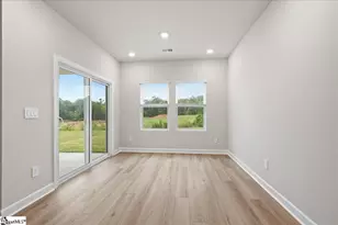 554 Harben Dr, Woodruff, SC 29388 - Photo 10